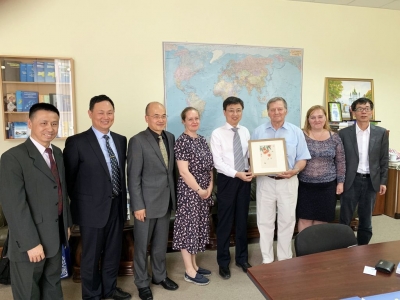 Зустріч з представниками Цзінанського університету (Гуанчжоу, Китайська Народна Республіка)
